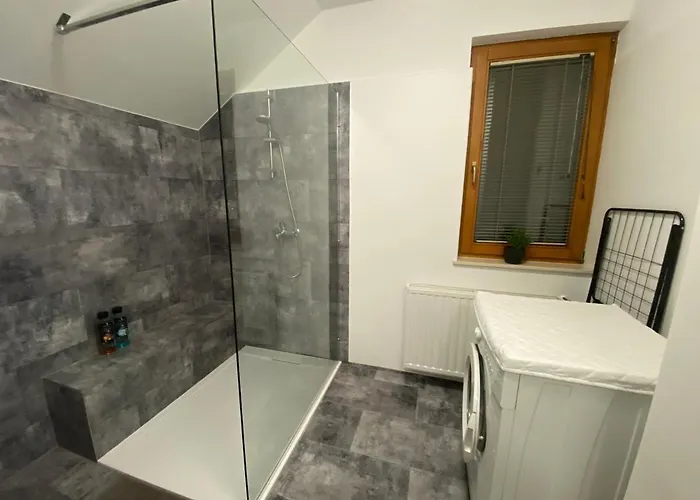 Apartma Brdo Bc * בובק