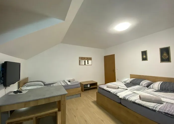 Apartma Brdo Bc דירה